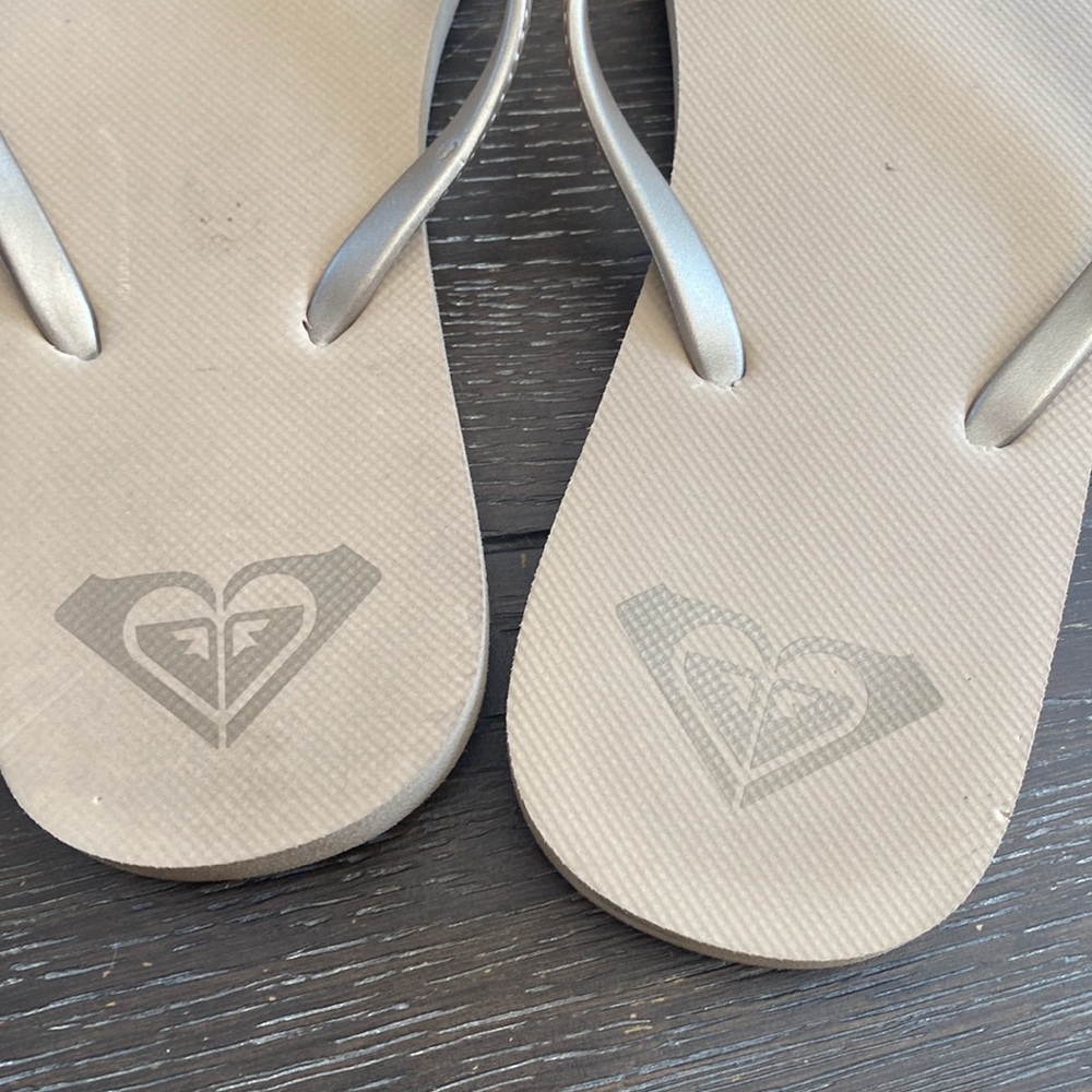 Roxy flip flops - Picture 4 of 7
